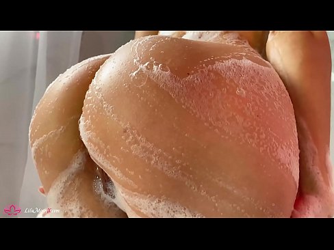 ❤️ Brunete masturbē makstiņu ar vibratoru līdz intensīvam orgasmam dušā Krievu porno pie porno lv.loanworld.top ️❤